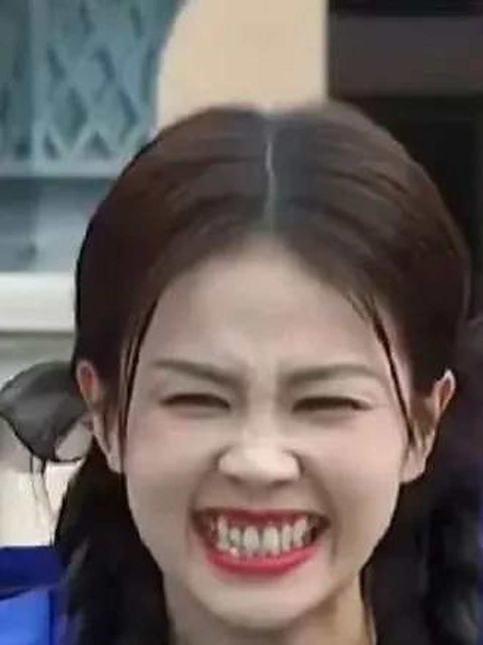 白鹿恐怕是自黑第一人了!