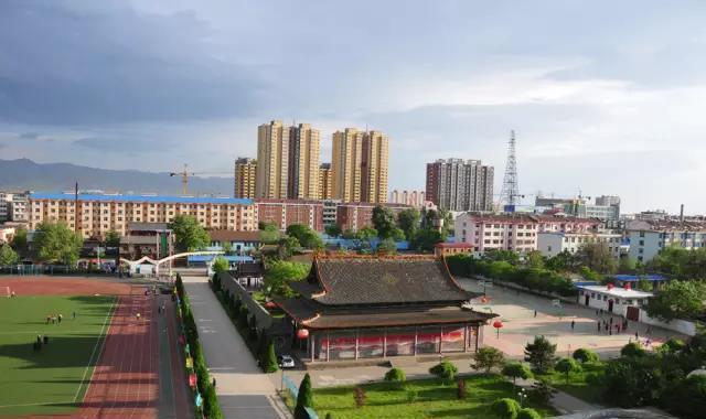 英国博主拍摄中国晋中,印度网友:晋中城市能排进印度城市前五