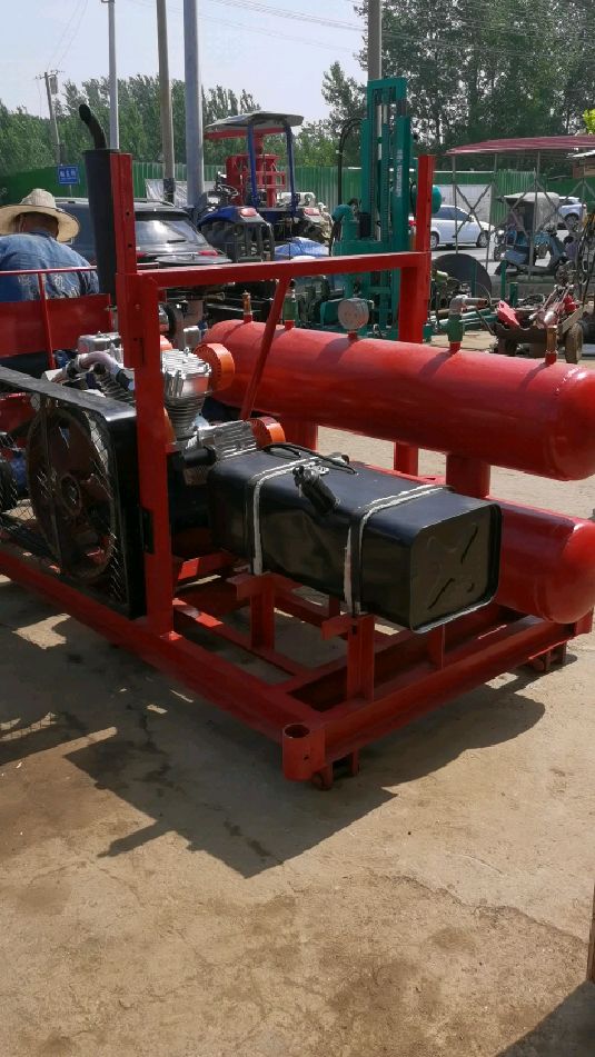 4立方空压洗井机,两百米洗井机,农田井清洗机