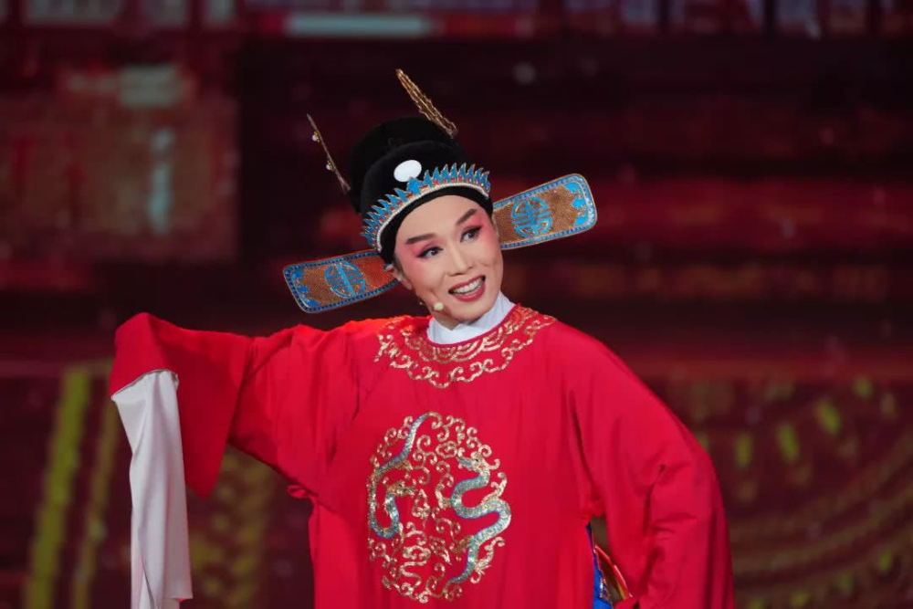 当今戏曲界这七位艺术家是综艺舞台上常客,他们也在传播戏曲艺术