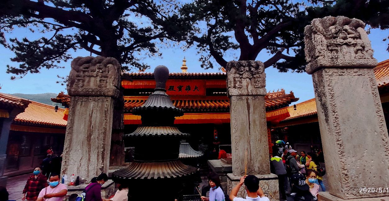 罗睺寺,菩萨顶和显通寺景色