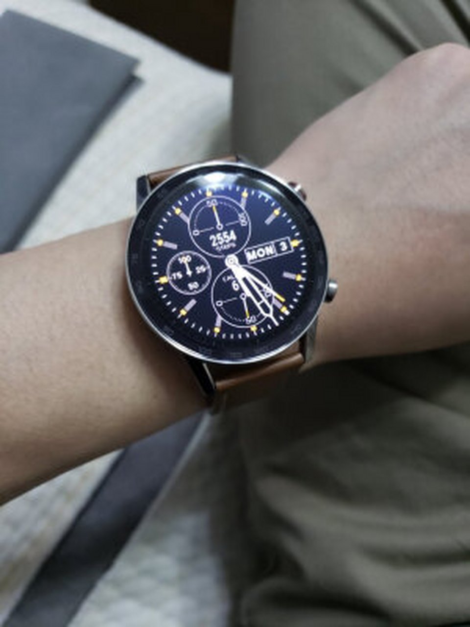 荣耀2magic手表测评,华为手表gt 2和荣耀gs pro买哪个  荣耀手表2其实