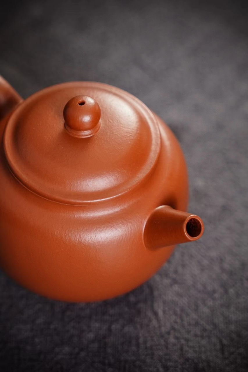「巨轮」·盛益明全手工作品 原矿黄金朱泥·200cc 此壶壶身成圆筒形