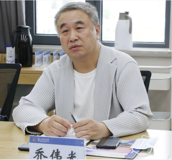 乔伟光10年卧薪尝胆,中超"不死鸟"终于涅槃重生!海牛回来了!