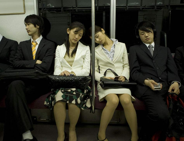 为什么日本人素质那么高?其实里面有门道,看完才明白