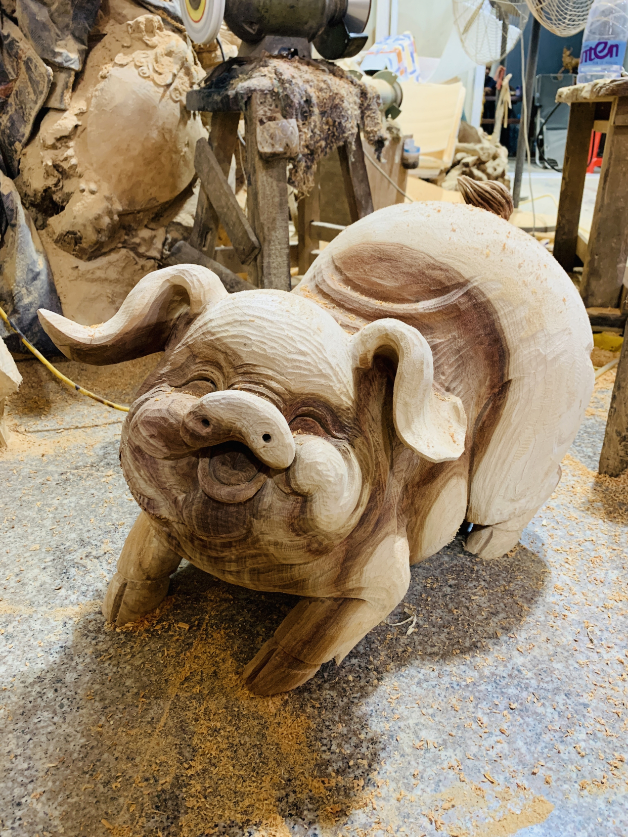 木雕招财幸福猪根雕摆件