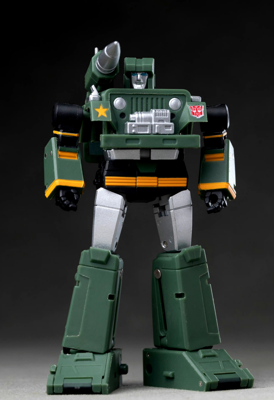 模型欣赏:变形金刚 ms 探长,by 月月mooner.#动漫# #模型# #变形金刚