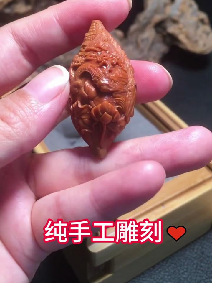 最近三天招手工雕刻工图片