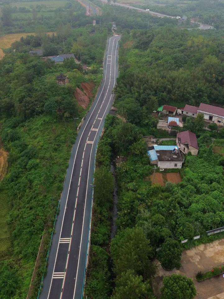 泾县云岭红旅小镇图片