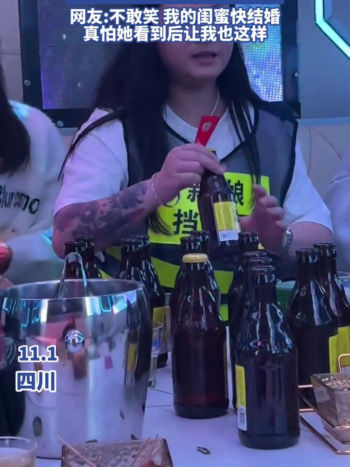 福建女加好友卖酒图片