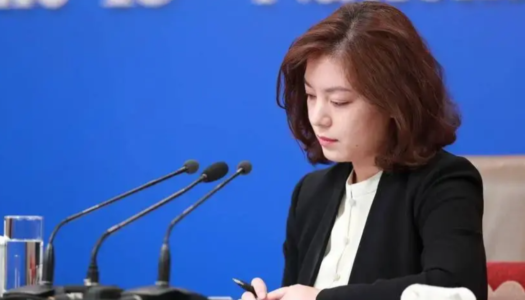 回顾外交冰美人张京把美国怼得哑口无言为何她可以如此之牛