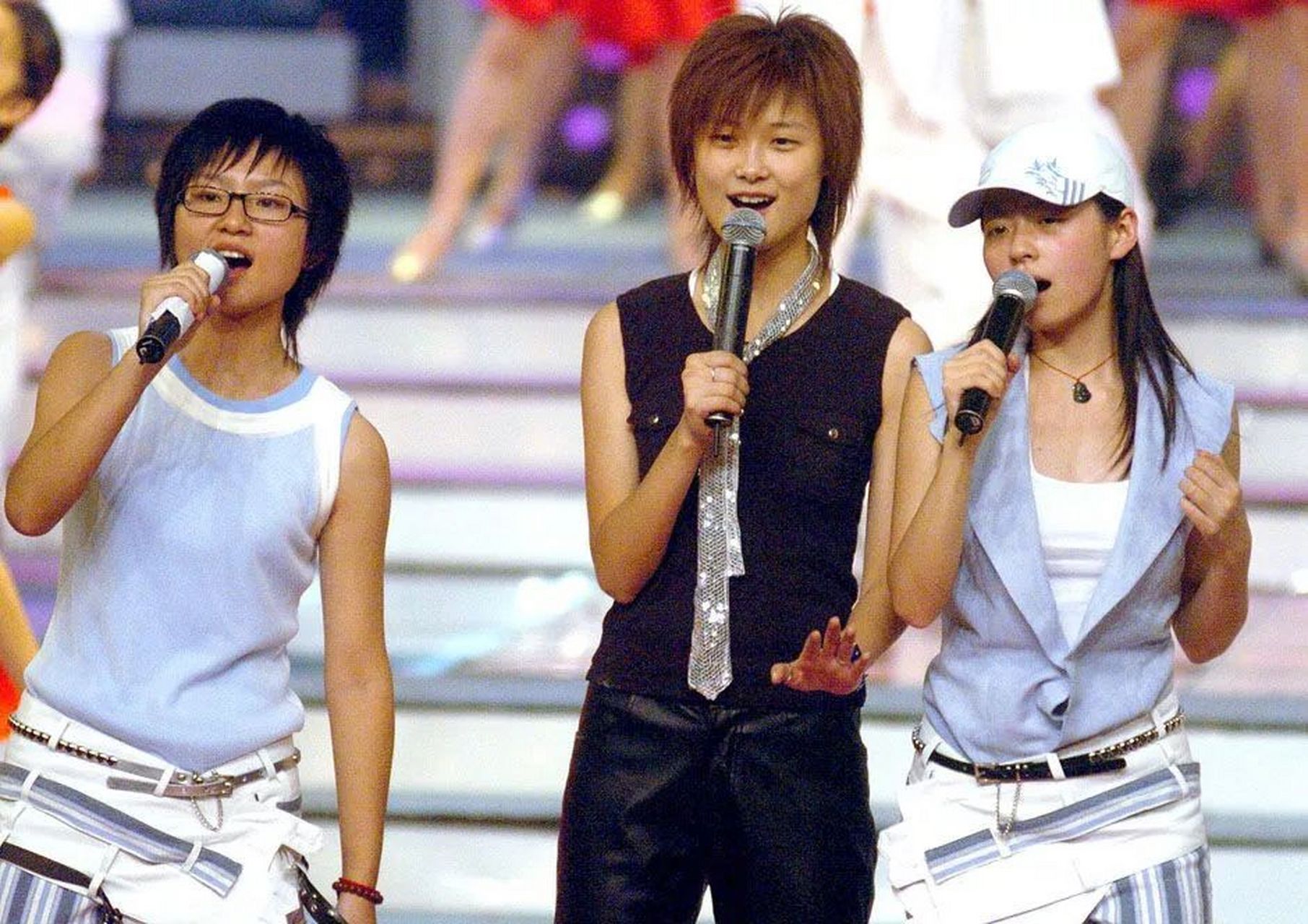 超级女声: 2004年,第一届:冠军安又琪,亚军王媞,季军张含韵 2005年