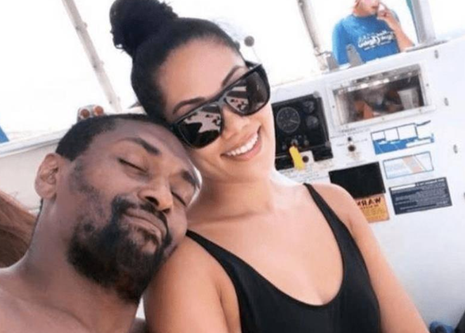 中国女歌手爱上外国黑人,同居后被家暴到肛裂,如今40岁无人敢娶