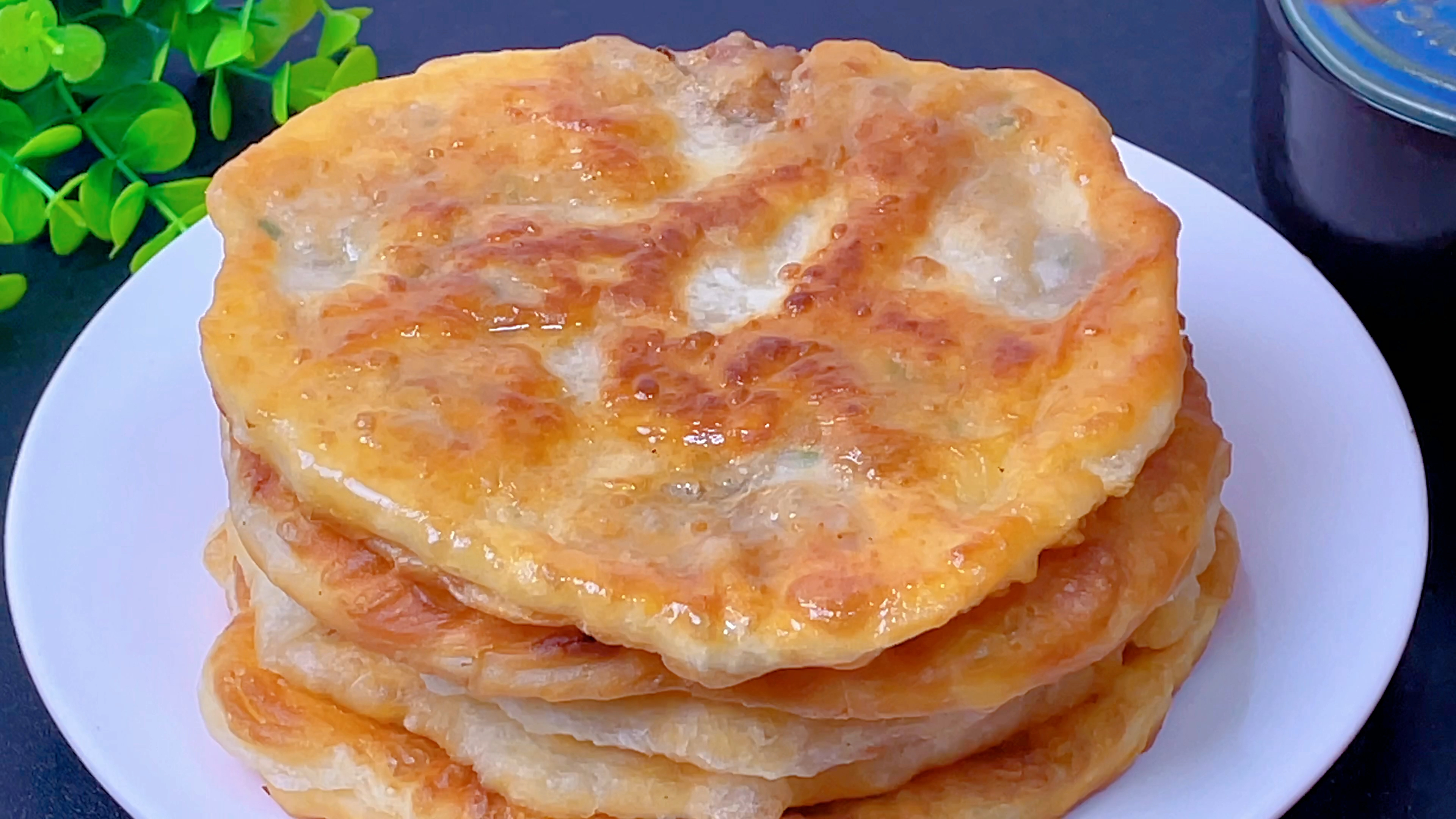 夜市的酥脆肉盒子，酥酥脆脆太好吃了，做法特别简单