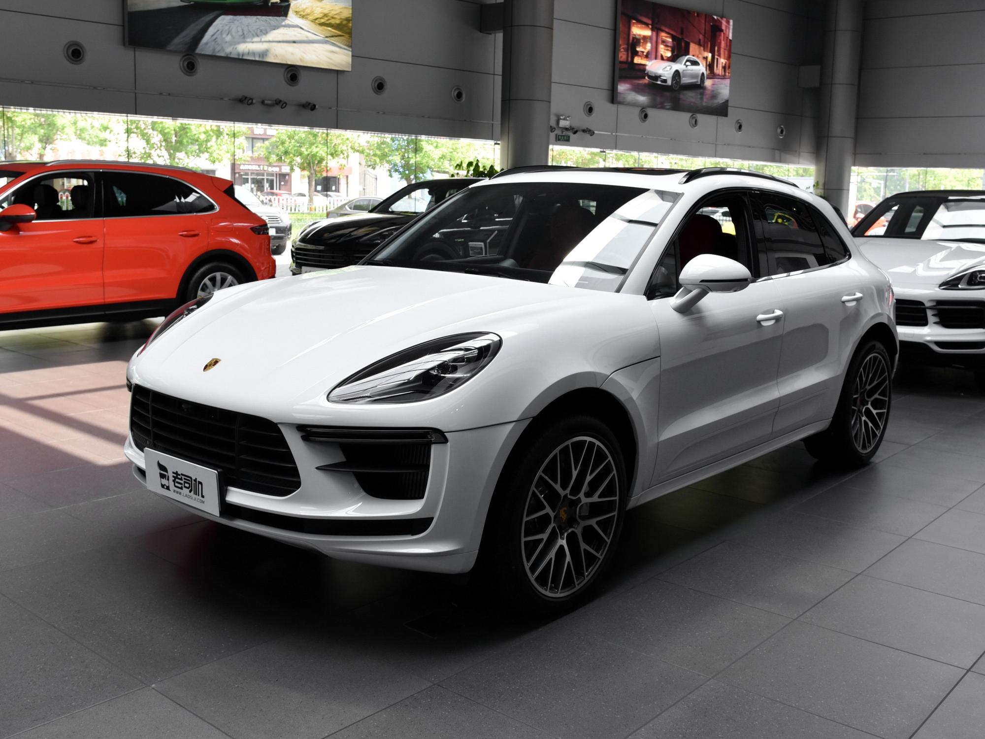 最便宜的保时捷suv,提车选配至少15万起步,实拍macan