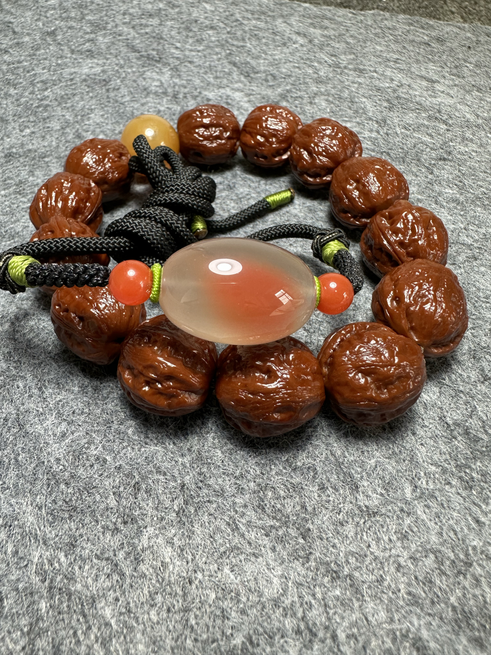 原矿保山南红,杨柳中洞子冰飘红大桶珠,锁骨珠