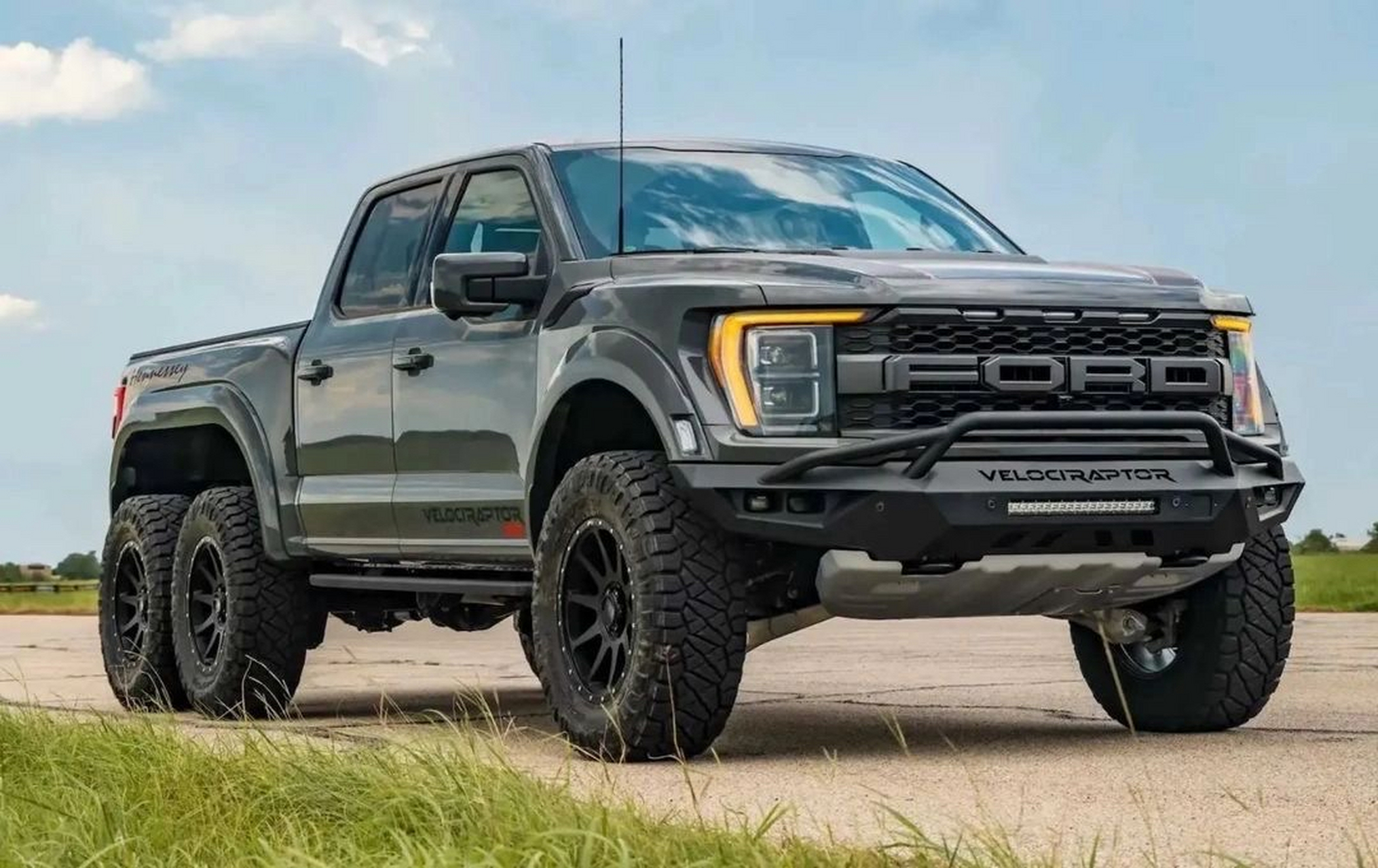 各种6x6皮卡车#皮卡改装# #丰田坦途