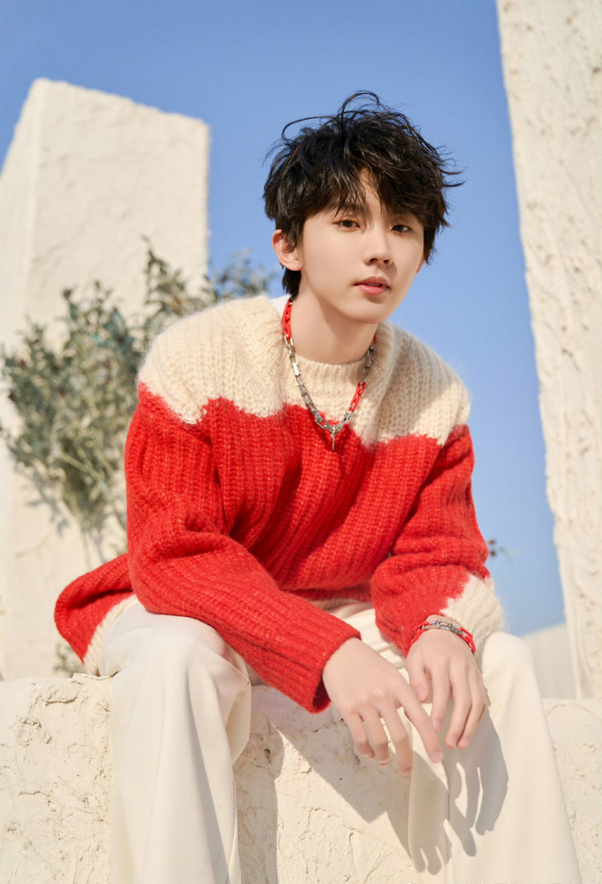 马嘉祺呆萌大帅哥生日快乐呀,希望新的一年里你可以更加大胆地去做你