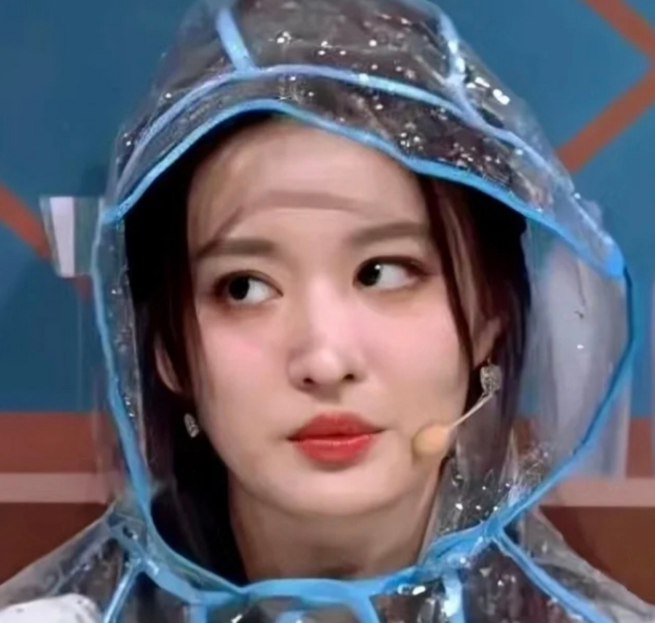 王楚然拍《我的人间烟火》太亏,表情包出圈火的不得了