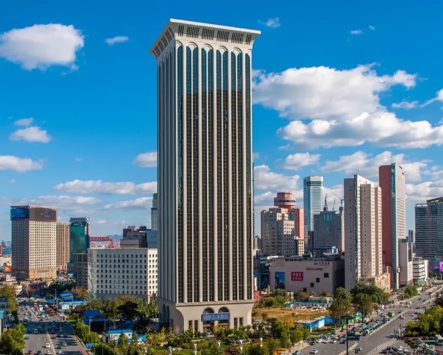 望着希望大厦,您还会想起那橘子味的汽水吗?