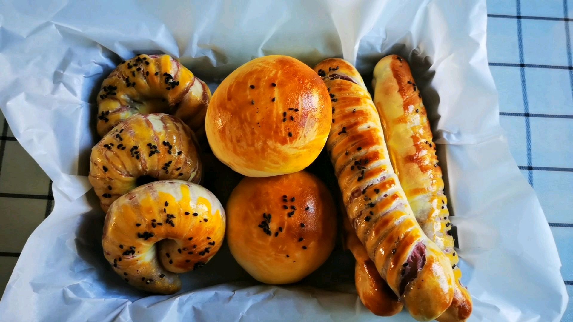 自制芋泥馅面包怎么做?3种简单面包的制作方法,小朋友非常喜欢