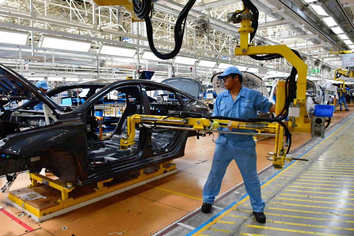 汽车制造商敦促提高新能源汽车质量