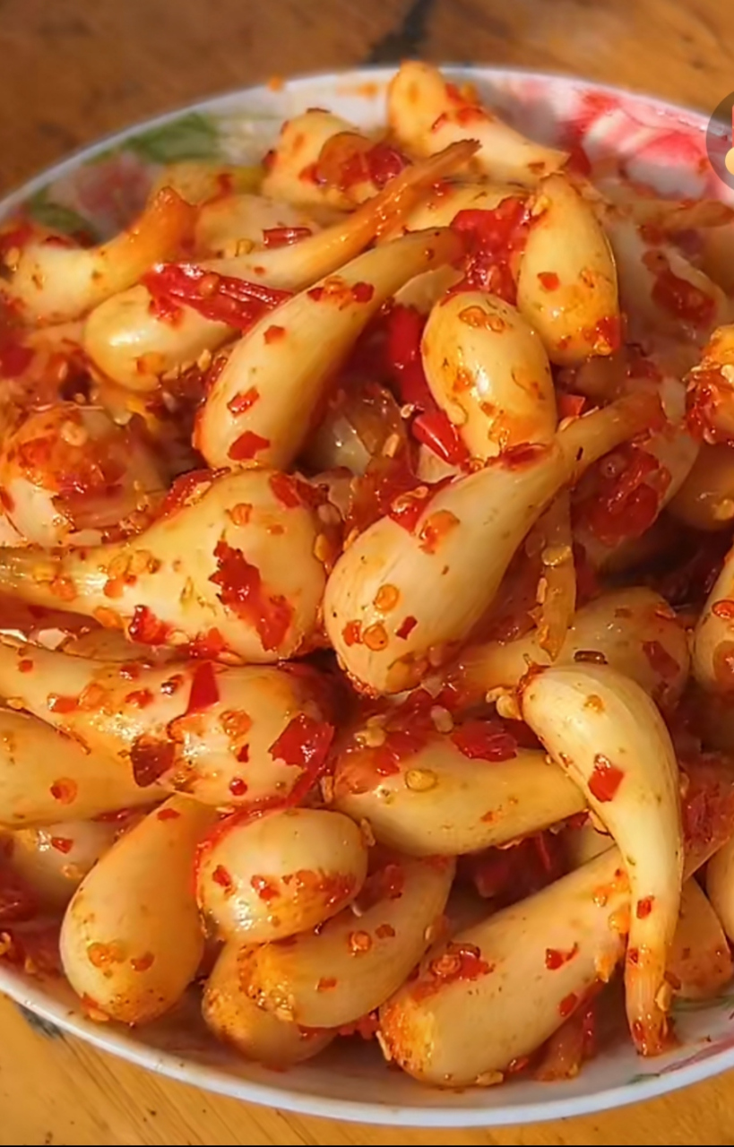 这个腌藠头真的太好吃了,又能多吃两碗米饭.