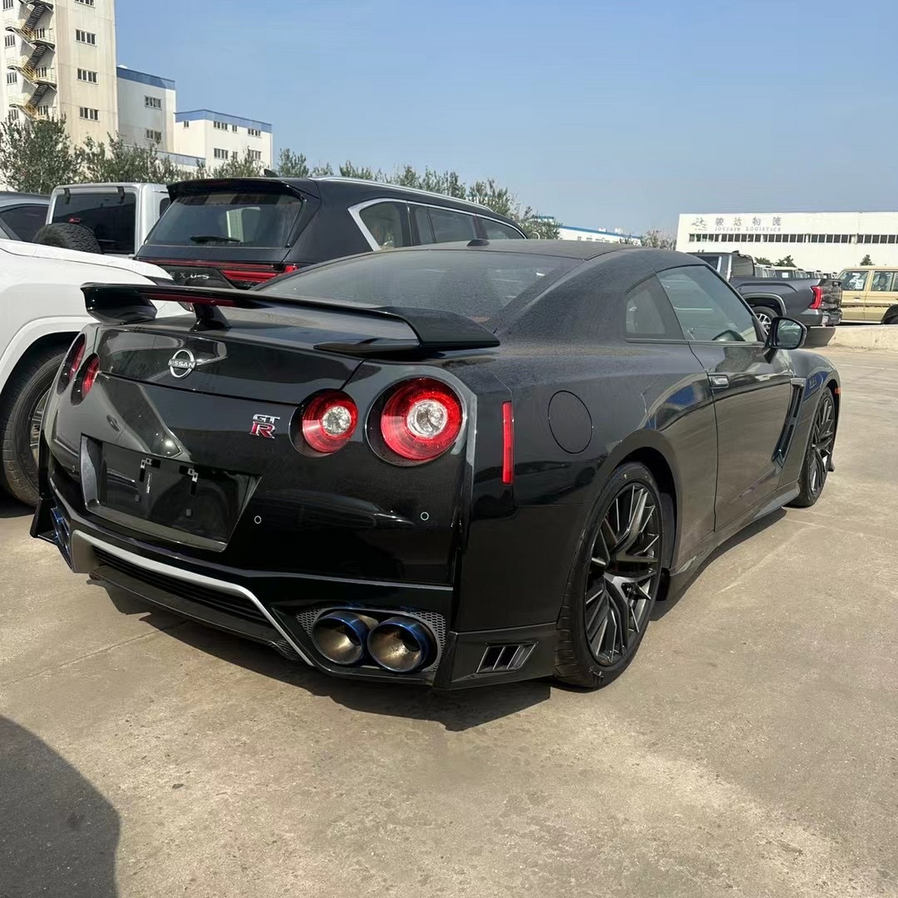 平行进口日产gtr