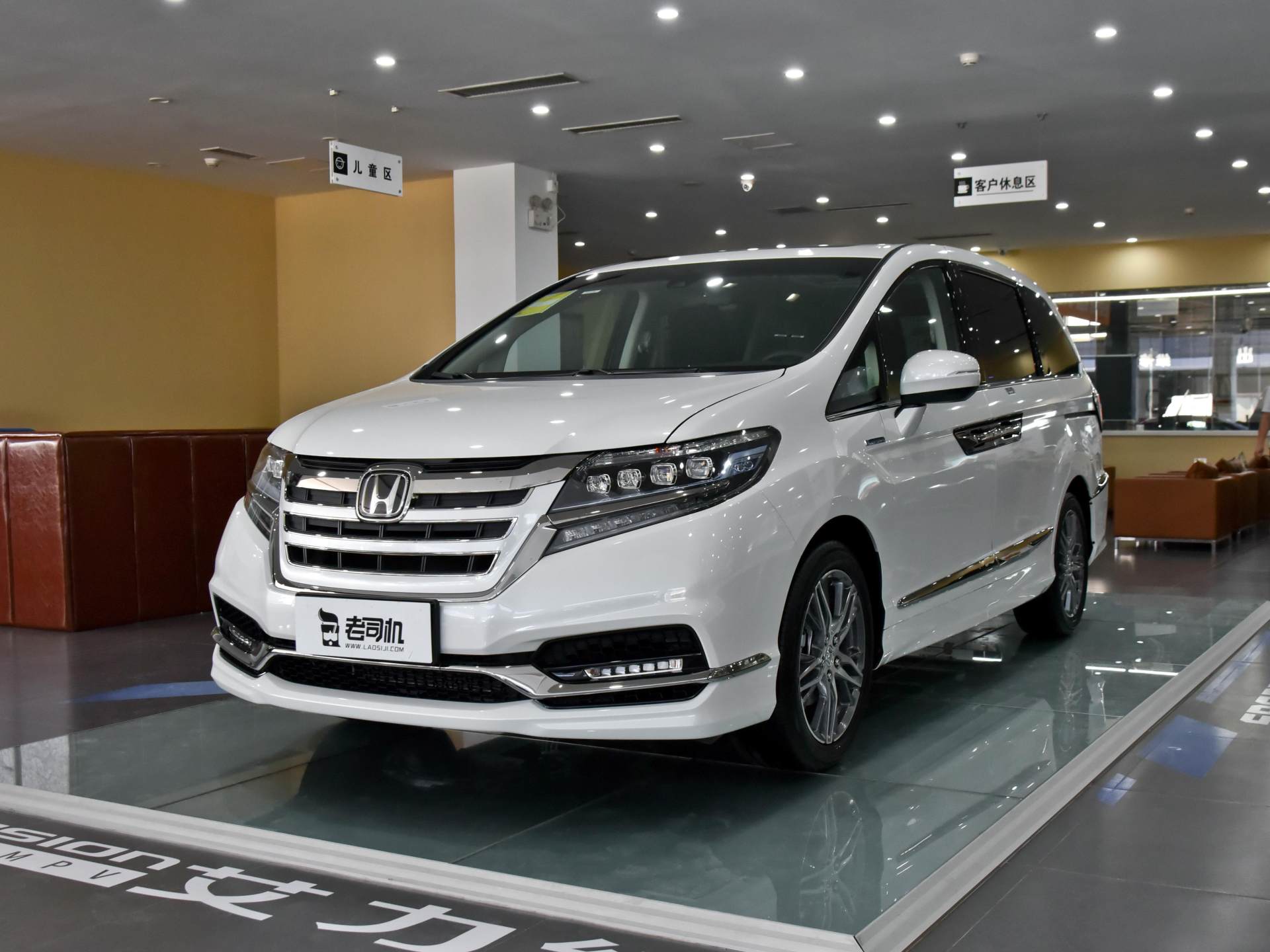 七座mpv,实用大空间,出游神器,实拍艾力绅