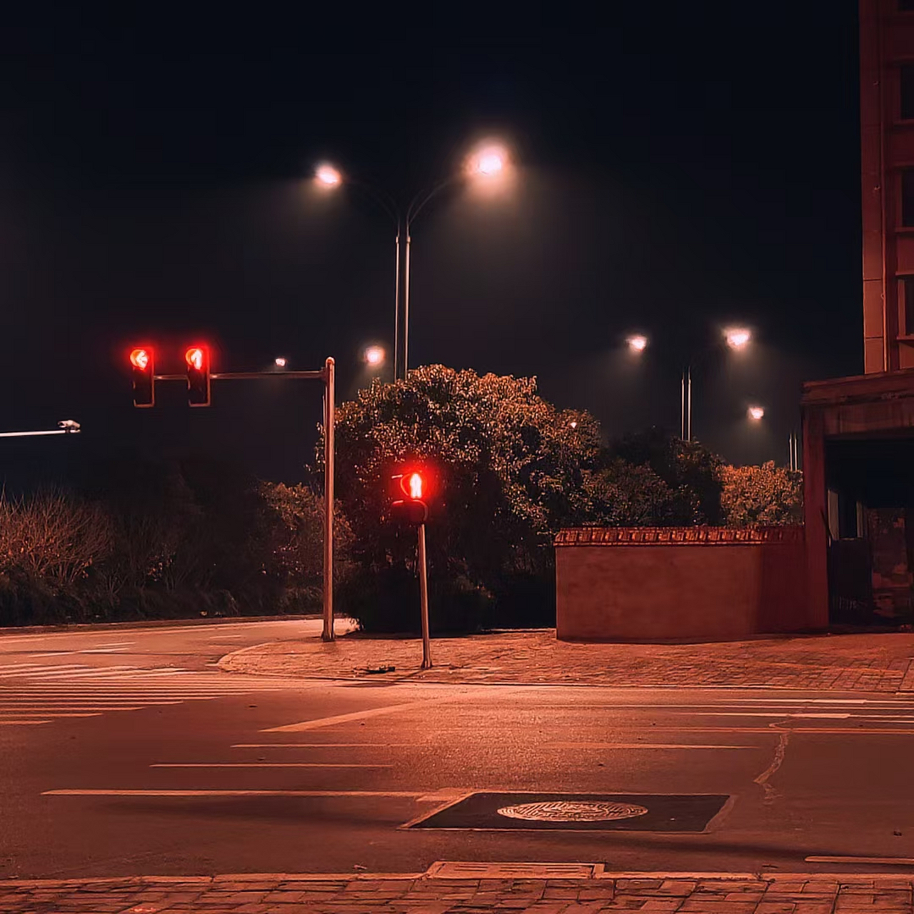 爸爸给儿子微信空间留言:最努力的人有自己,更努力的人大有人在,冲出