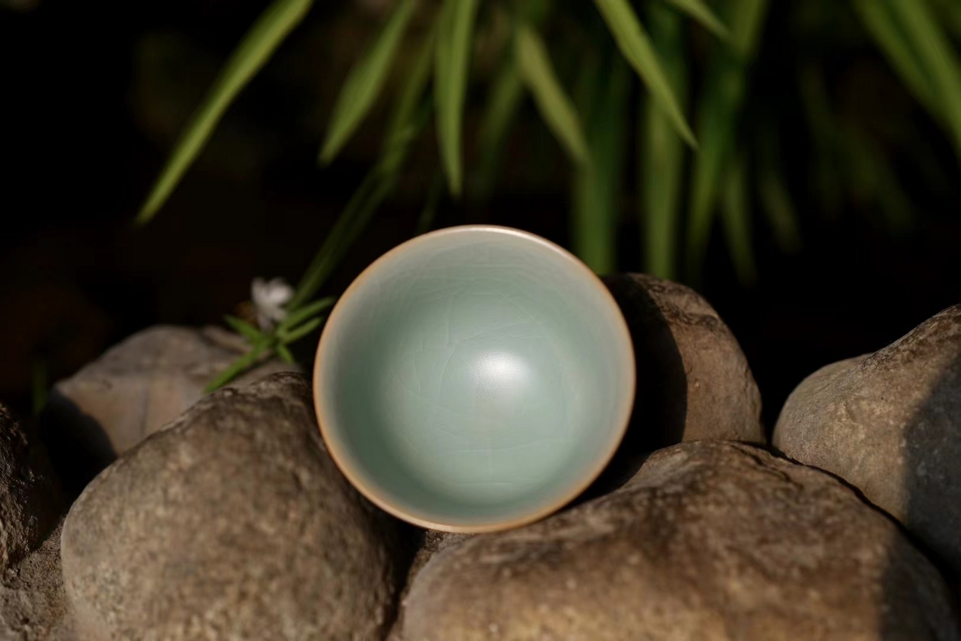 晓芳窑汝窑粉青釉主人杯 玉茗杯 #主人杯# #晓芳窑# #茶杯