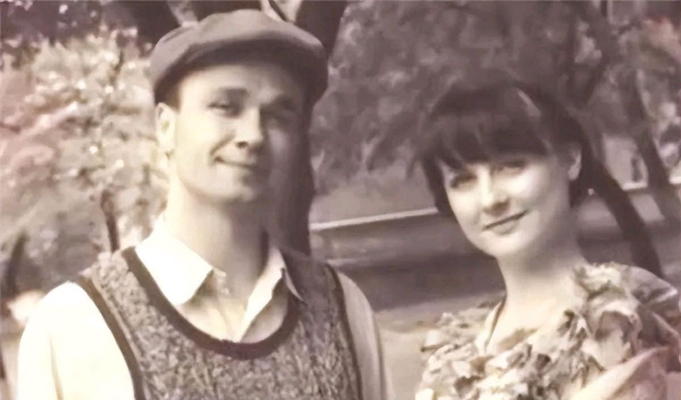 官方唯一承认的穿越事件:苏联小伙穿越到2006年,这个时候的女友已经75