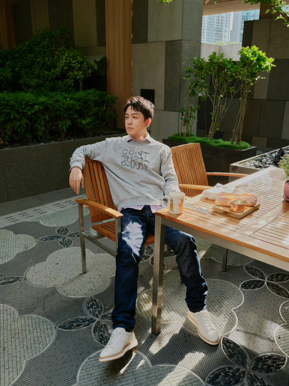 潘粤明,深夜登上热搜!