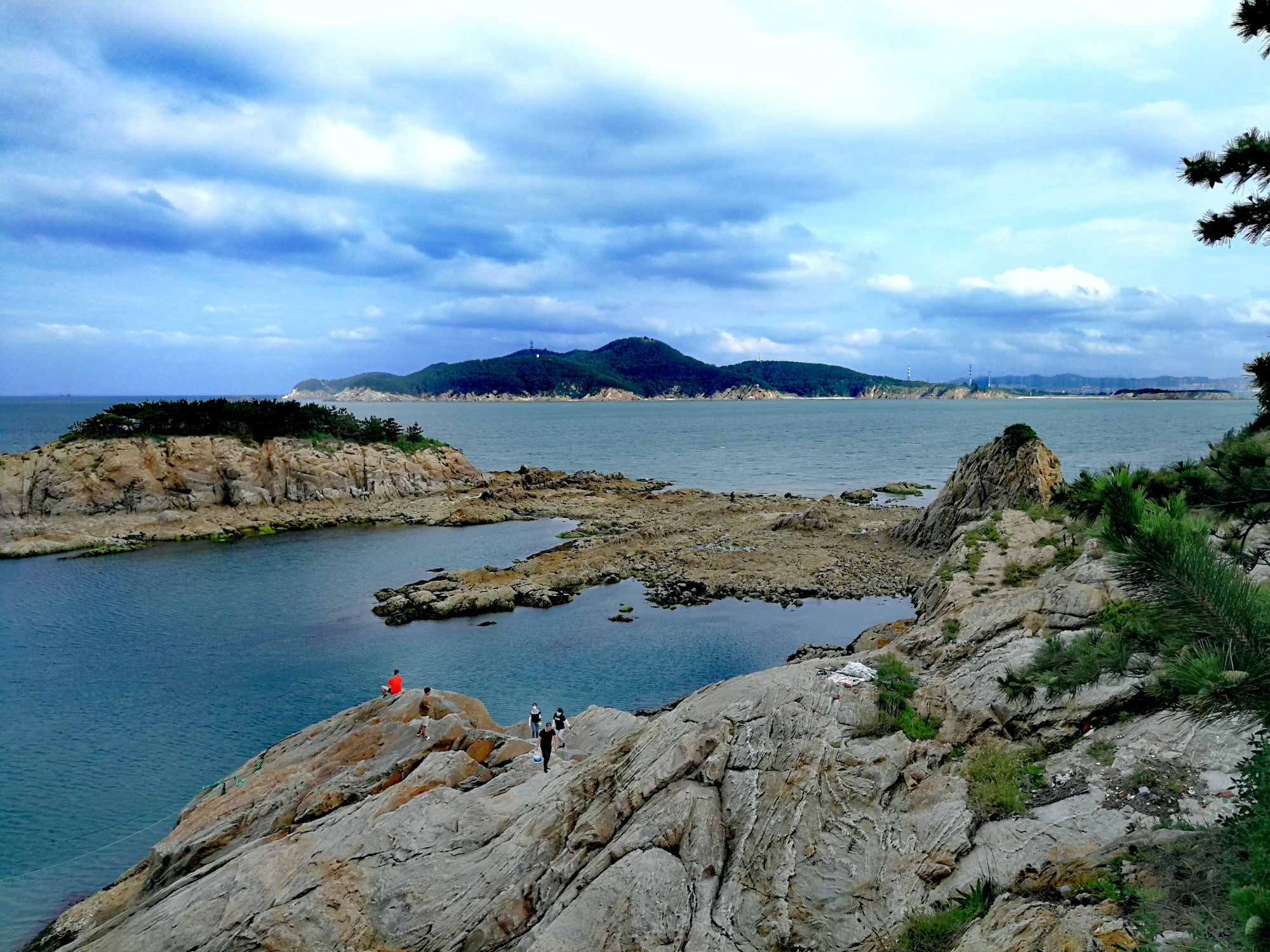 威海的这几个小岛被私人承包了?是谁把岛屿发包给私人的呢?