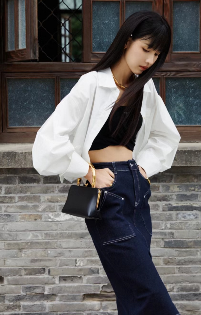 陈都灵时尚资源拿到手软,新一期街拍大片出炉满屏高级感,整个人都洋气