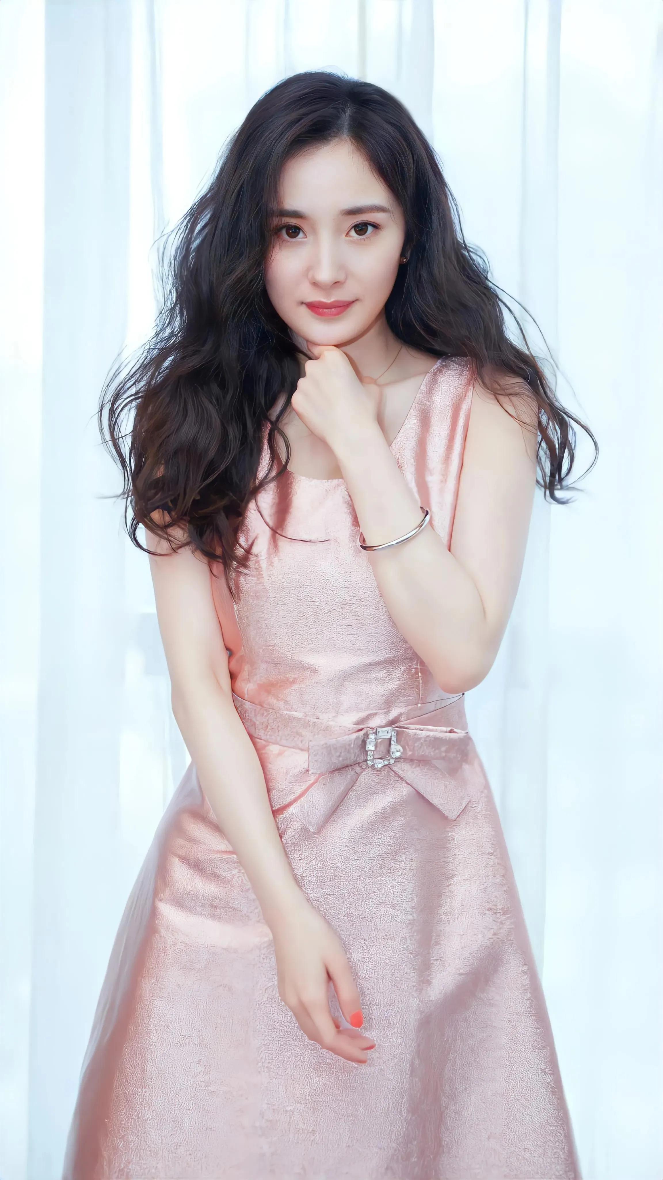 大幂幂高清壁纸大图