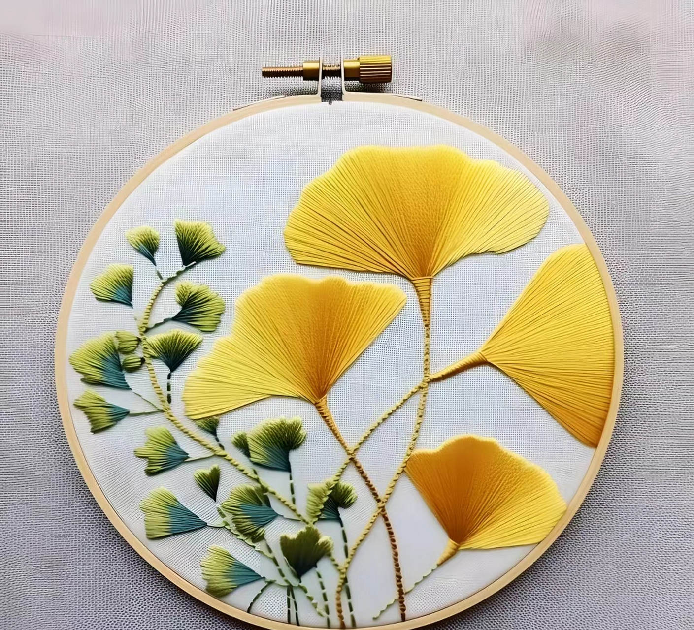 刺绣版本的银杏叶