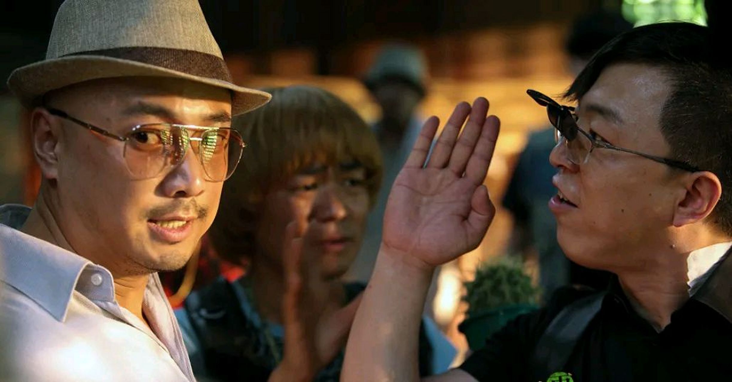 《港囧》拍到一半没钱了,黄渤这个时候却站出来说"300万片酬我不要,算