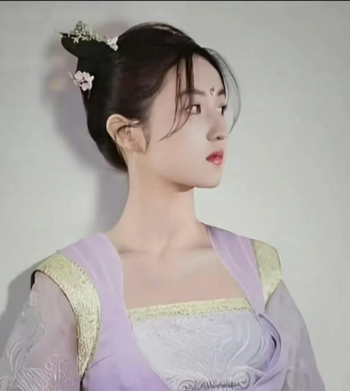 张子枫古装好像有点违和