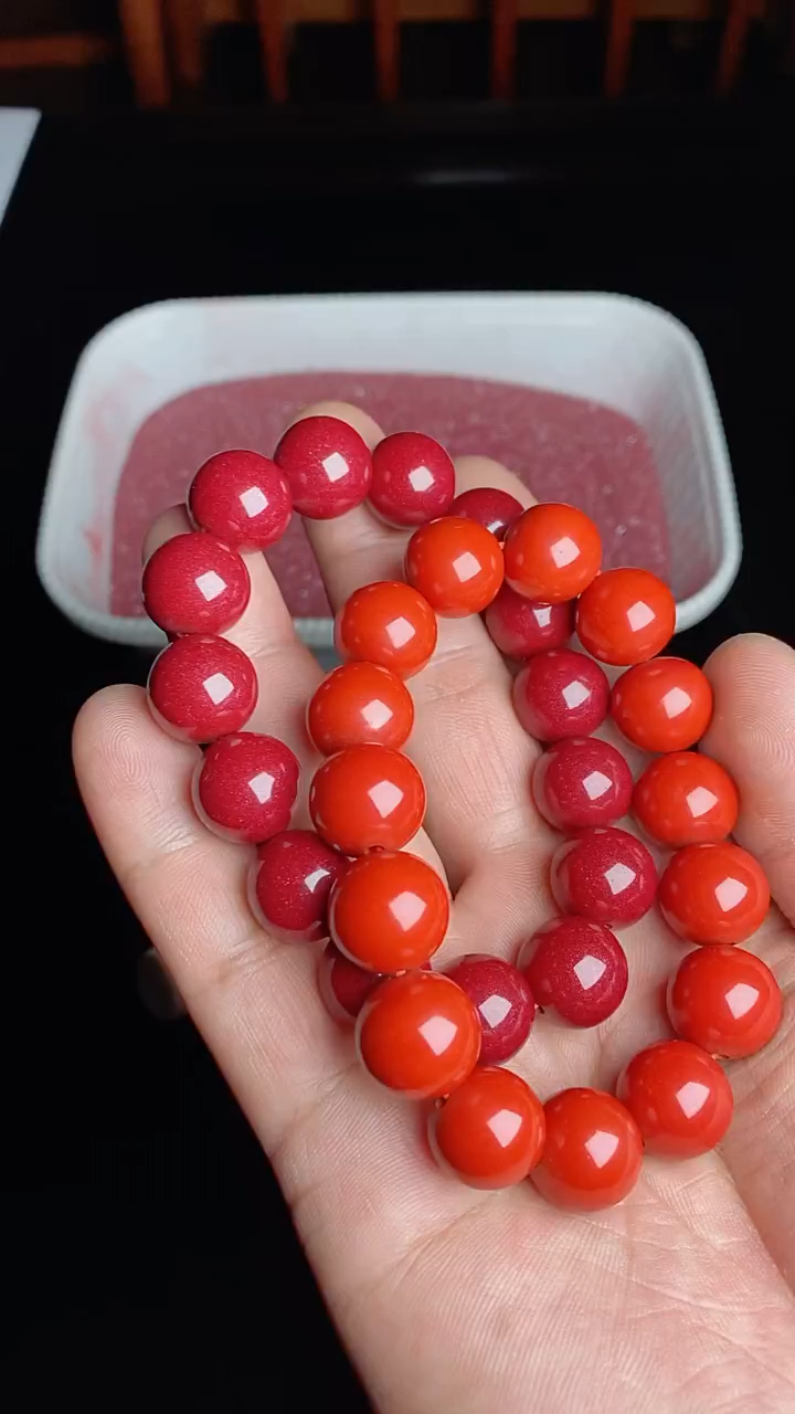 朱砂为什么有两种颜色