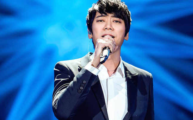 歌手信辟谣将3亿房产赠女友,相恋17年分手,回应:从情人变朋友