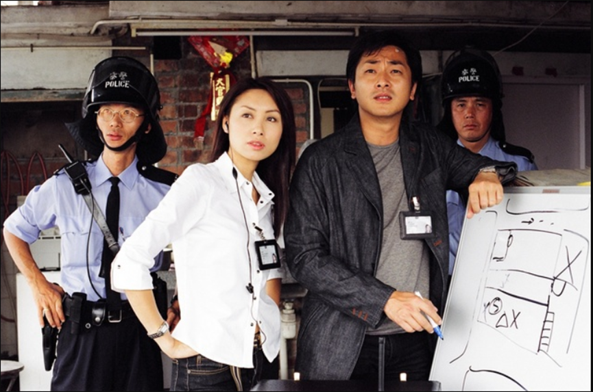 现代职场女性之光——《谈判专家》简洁