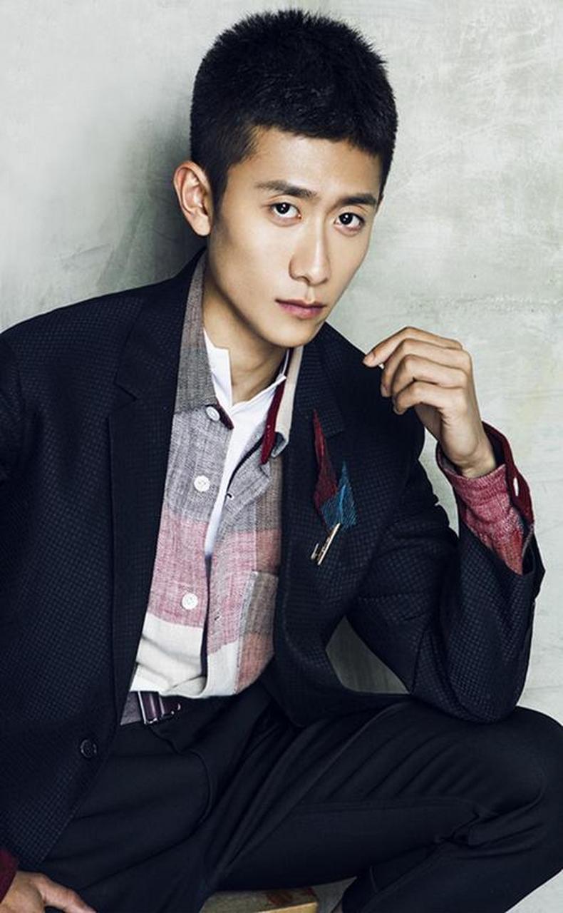 张一山,1992年5月5日出生于中国北京市西城区,毕业于北京电影学院