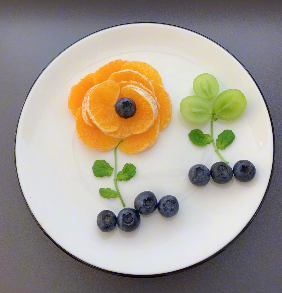 高颜值水果拼盘 创意水果拼盘  五彩缤纷的水果  #动态创作月