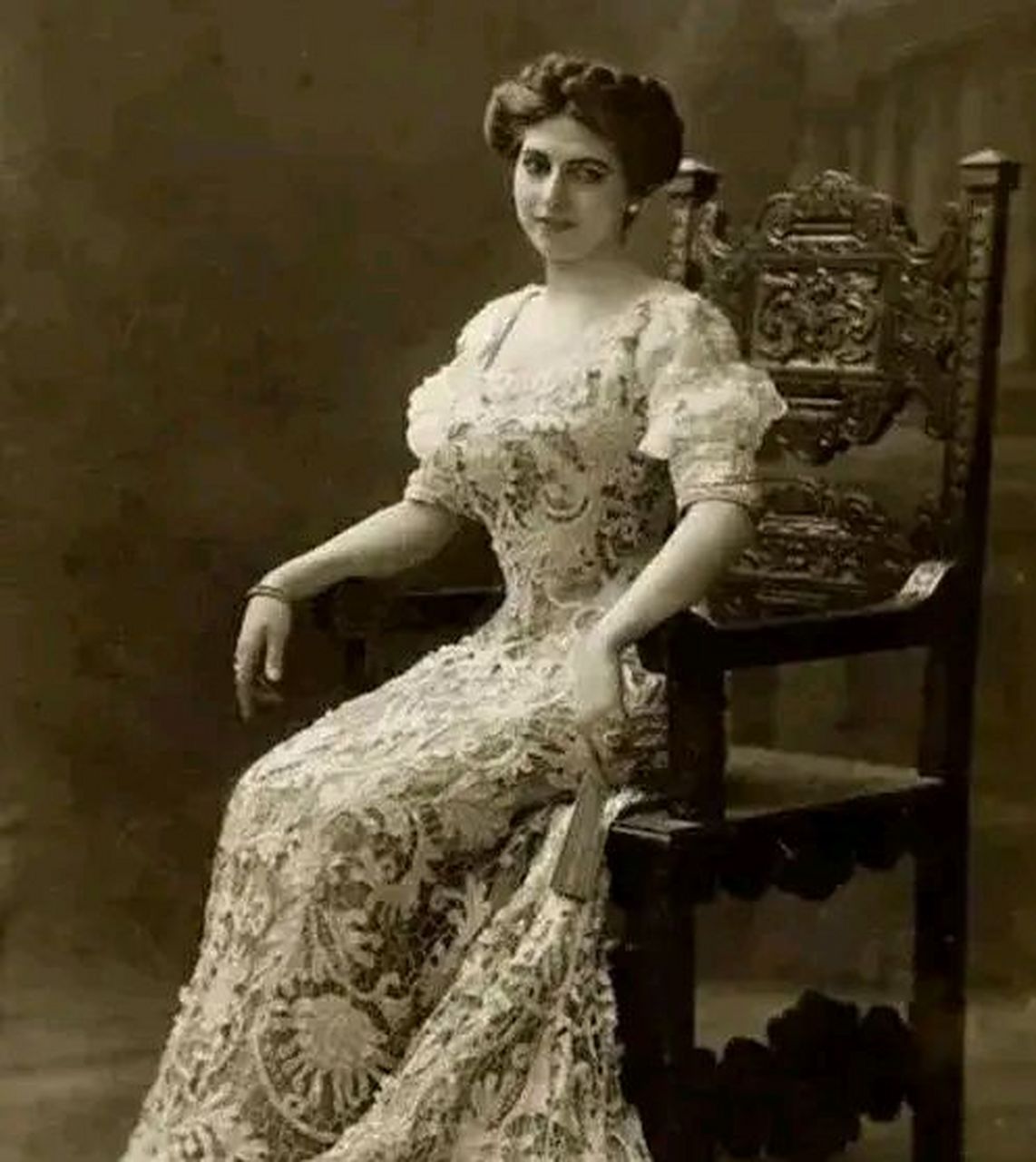 20世纪著名的双面间谍玛塔·哈莉  玛塔·哈莉是著名的交际花,也一战