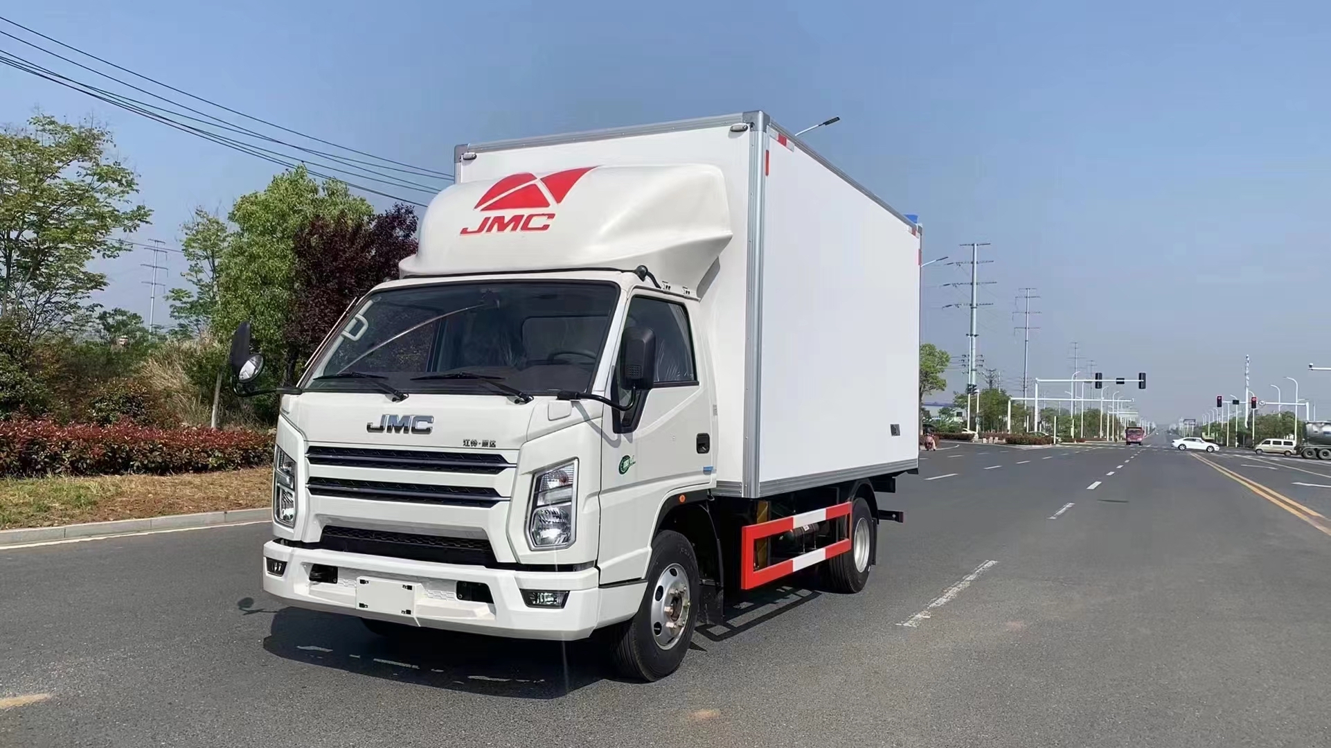 江铃顺达蓝牌冷藏车