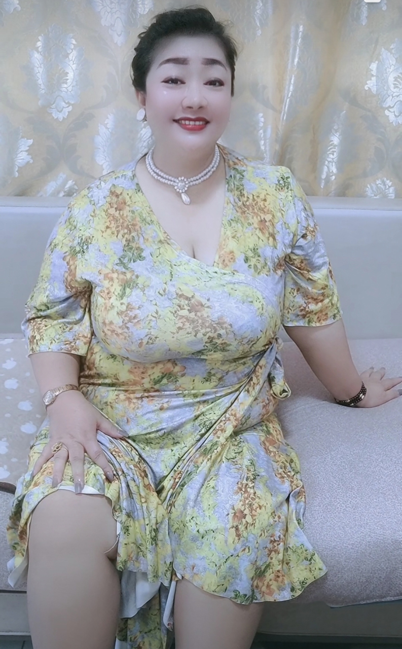 胖妹征婚# 我是一位胖妹,没错,就是那种大家在电视上经常看到的,身材