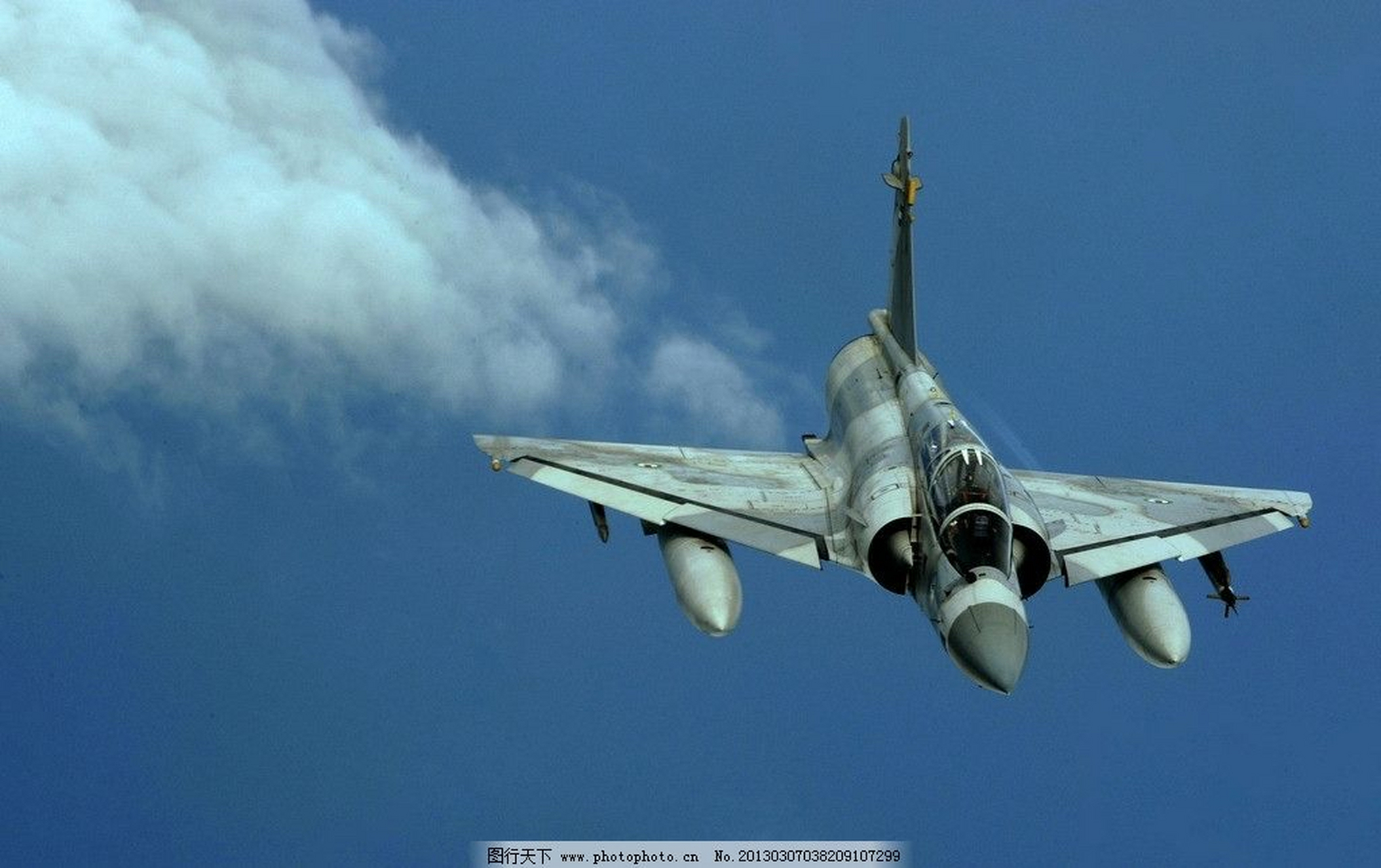 "台军"一架"幻影 2000 "战机,14 日上午 11 时 25 分在台湾外海坠换 