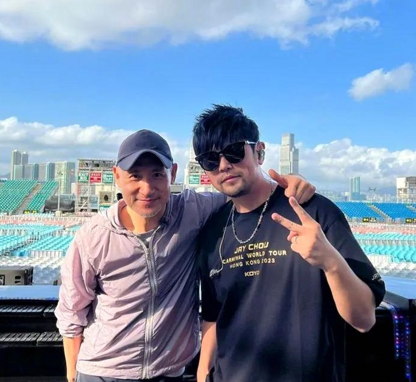 张学友# #周杰伦# #周杰伦香港演唱会2023# #张学友周杰伦同框合影