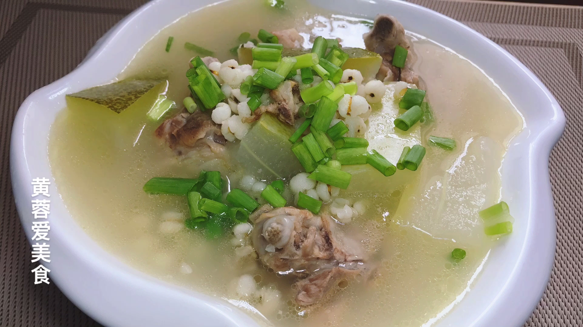 老广的味道,冬瓜薏仁老鸭汤,汤鲜味美,简单营养,常喝清热去湿